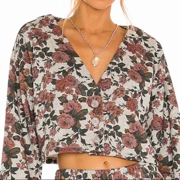 LOVERS + FRIENDS BUTTON DOWN SWEATSHIRT IN RED VICTORIAN FLORAL COTTON SZ S,M - Picture 5 of 8